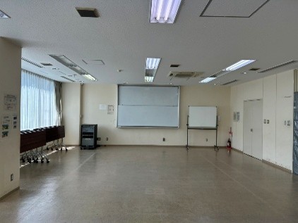 志津コミュニティセンター大会議室 全景
